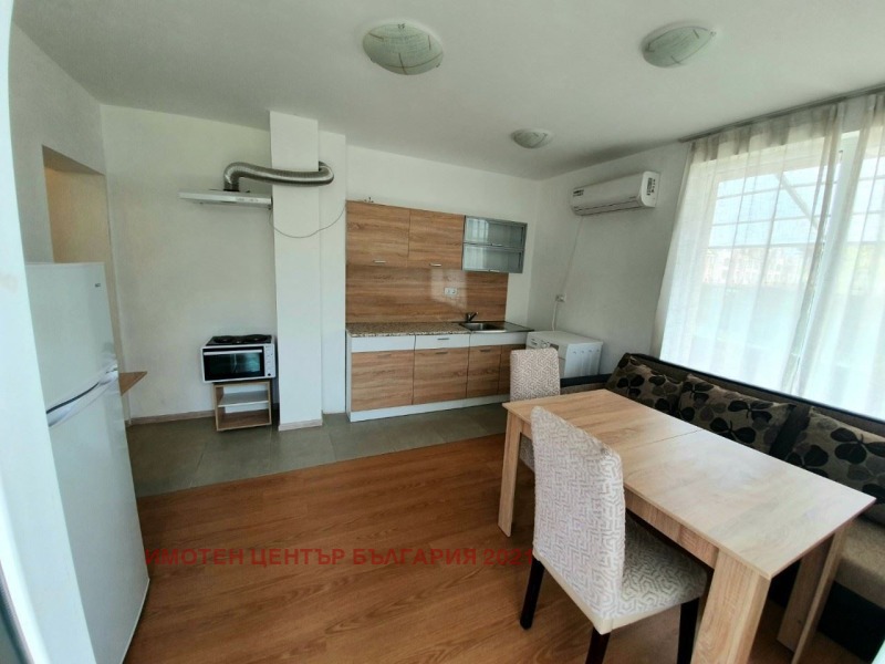 Продаја  1 спаваћа соба Софија , Студентски град , 93 м2 | 23931235