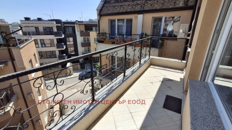 Продава  2-стаен, град София, Мусагеница •  223 000 EUR • ID 31974606 — holmes.bg - [1] 