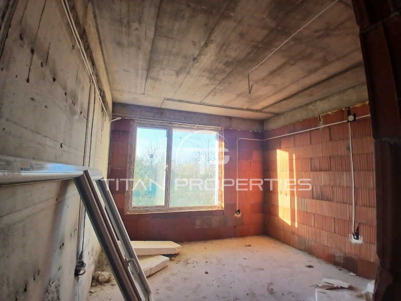 Продава 3-СТАЕН, гр. Пловдив, Остромила, снимка 3 - Апартаменти - 52533269