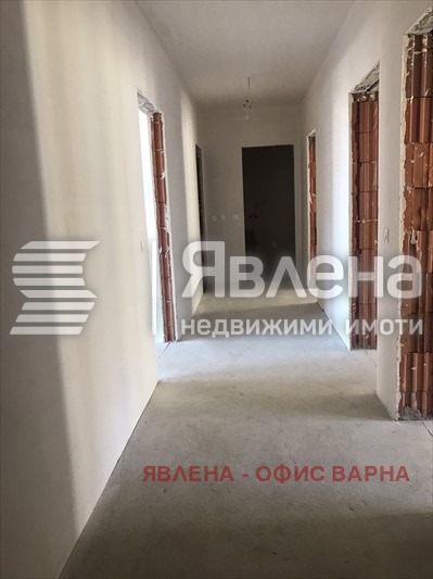 Продава 4-СТАЕН, гр. Варна, к.к. Св.Св. Константин и Елена, снимка 14 - Aпартаменти - 48672148