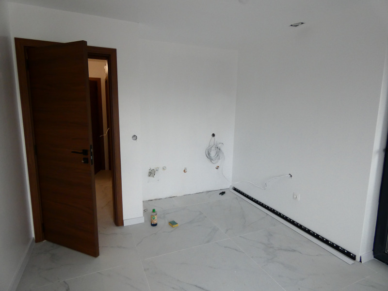 Продава МНОГОСТАЕН, гр. София, Бъкстон, снимка 5 - Апартаменти - 53173398