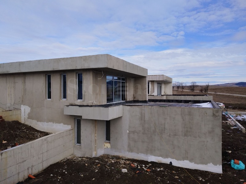 Продава КЪЩА, гр. Перник, Байкушева махала, снимка 4 - Къщи - 53149217