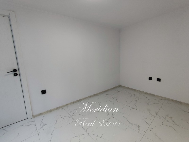 Продава КЪЩА, гр. Добрич, Център, снимка 5 - Къщи - 52836801