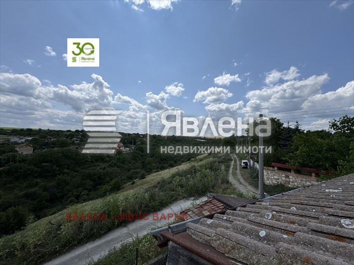 Продава КЪЩА, с. Климентово, област Варна, снимка 4 - Къщи - 54372535
