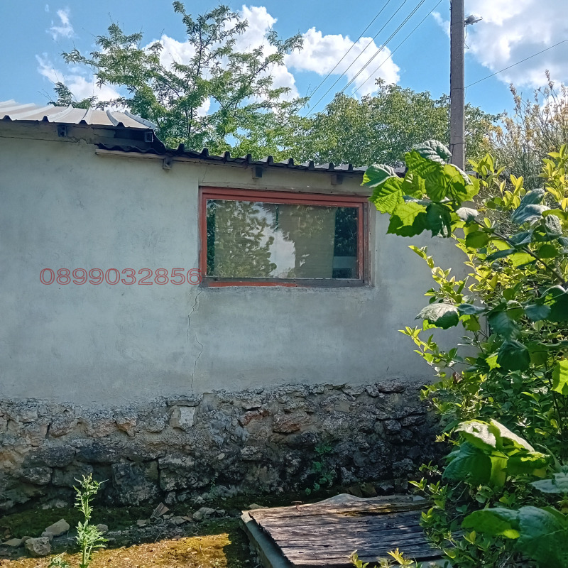 Продава ВИЛА, с. Люляково, област Добрич, снимка 16 - Вили - 52780368