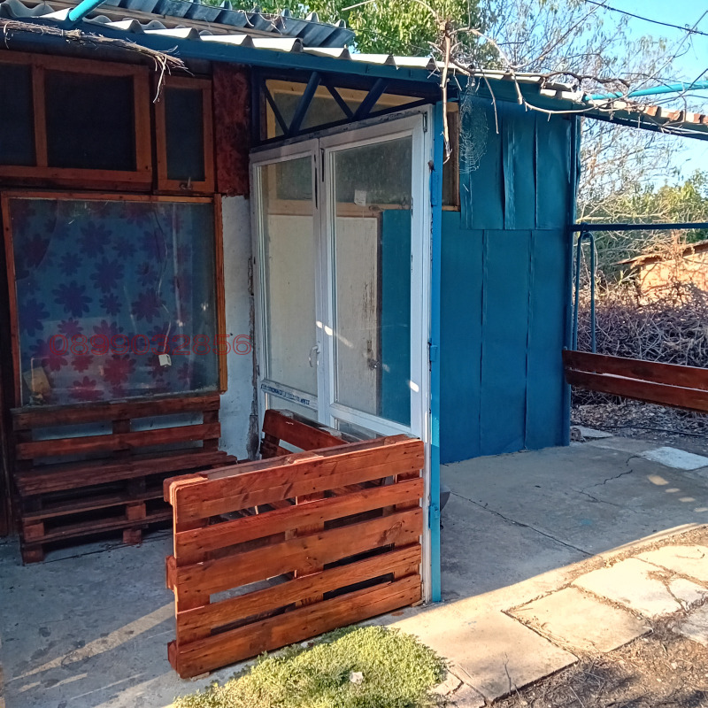 Продава ВИЛА, с. Люляково, област Добрич, снимка 11 - Вили - 52780368