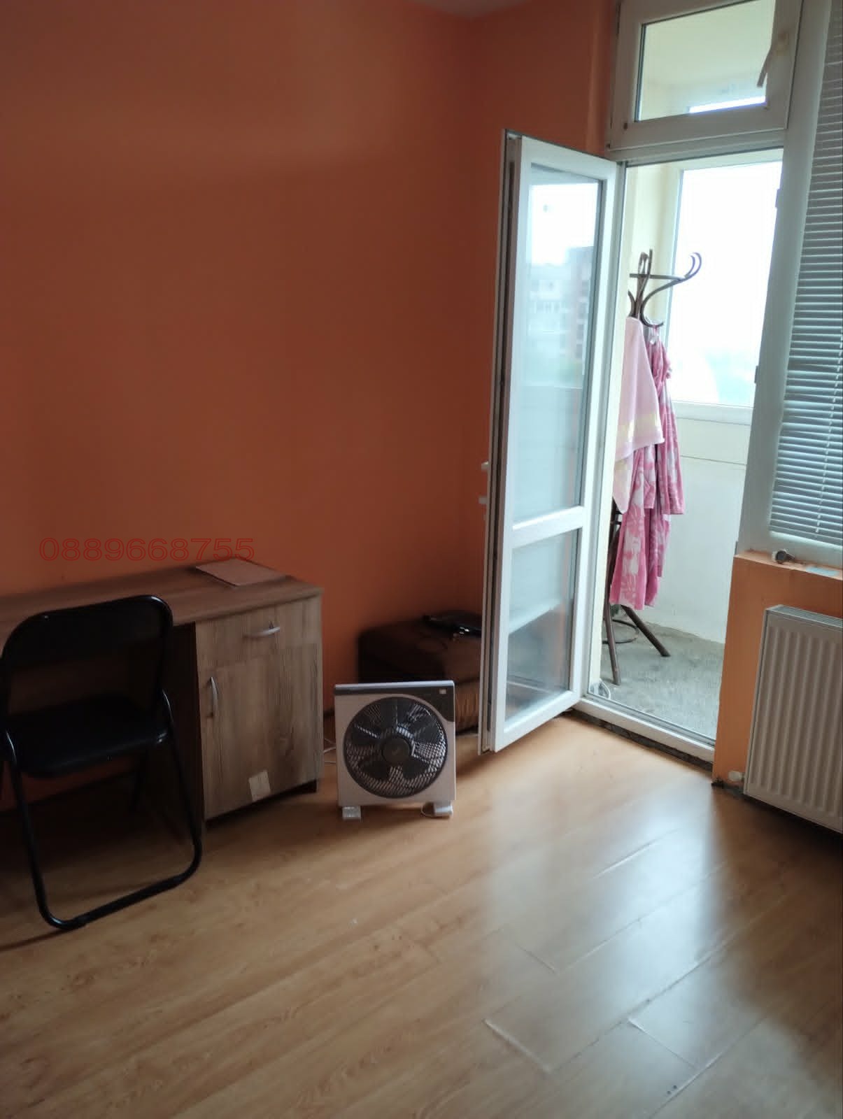 Продава 2-СТАЕН, гр. Плевен, Широк център
