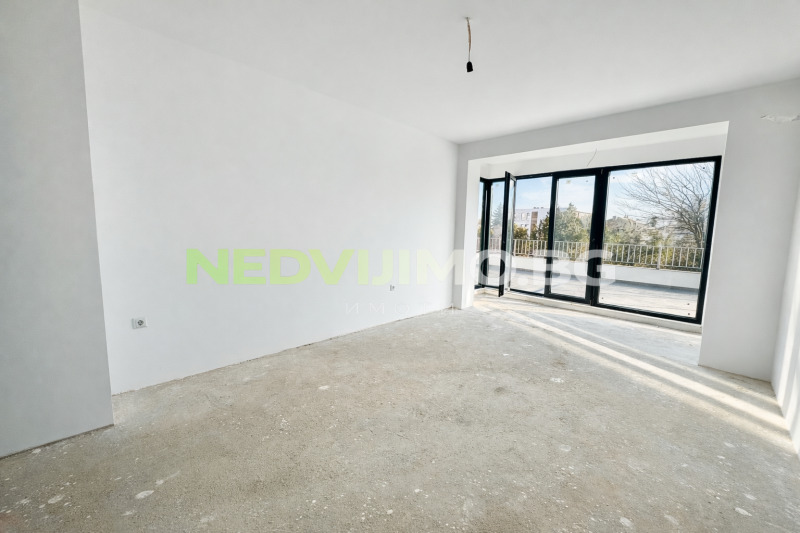 Продава 2-СТАЕН в град Варна, Бриз - 87 кв.м / 159 000 € » 310 976.97 лв., НЕДВИЖИМО.БГ