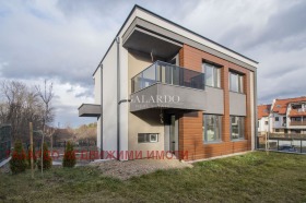Продава къща град София с. Панчарево - [1] 