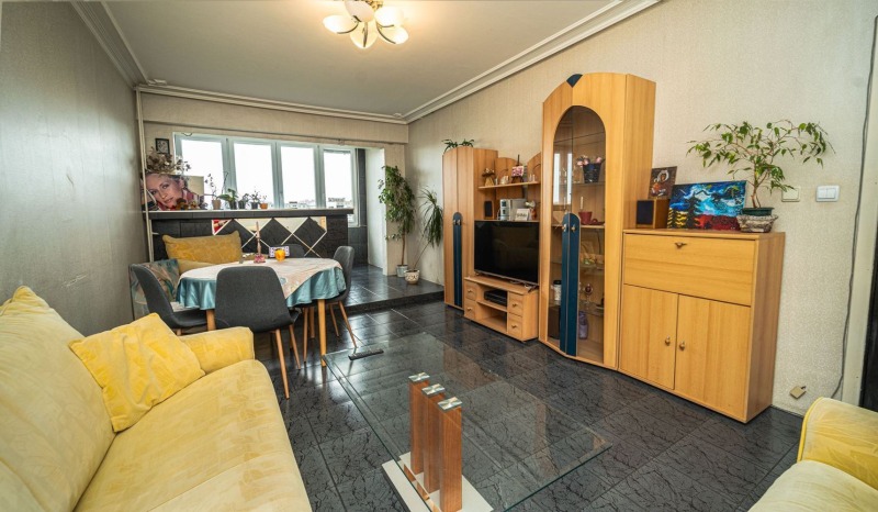 Продава  2-стаен град София , Люлин 4 , 65 кв.м | 52137325