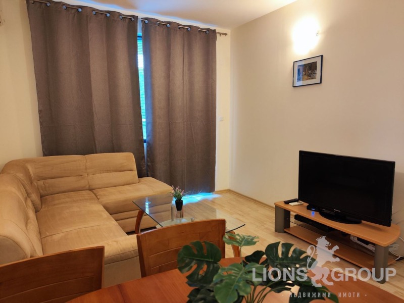 À venda  1 quarto Varna , k.k. Zlatni piasaci , 70 m² | 17124105 - imagem [2]