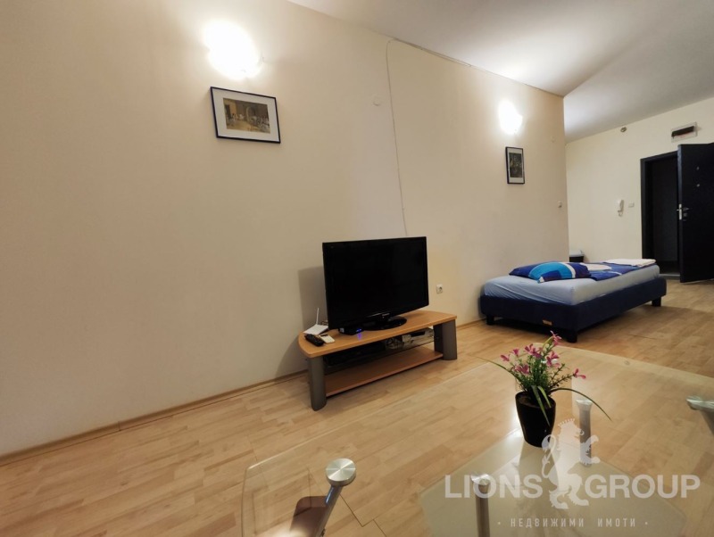 À venda  1 quarto Varna , k.k. Zlatni piasaci , 70 m² | 17124105 - imagem [6]