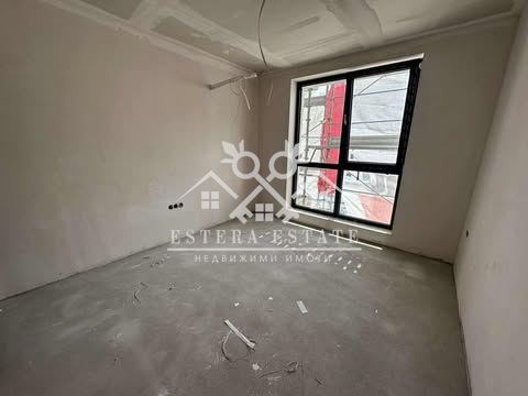 Te koop  2 slaapkamers Sjumen , Voenno utsjilishte , 91 m² | 25586987