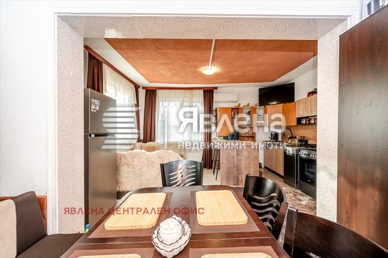 Продава ЕТАЖ ОТ КЪЩА, гр. Перник, Църква, снимка 10 - Етаж от къща - 53169346