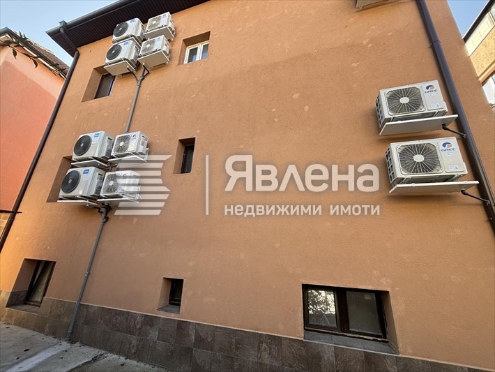 Продава КЪЩА, гр. София, Редута, снимка 2 - Къщи - 55533220