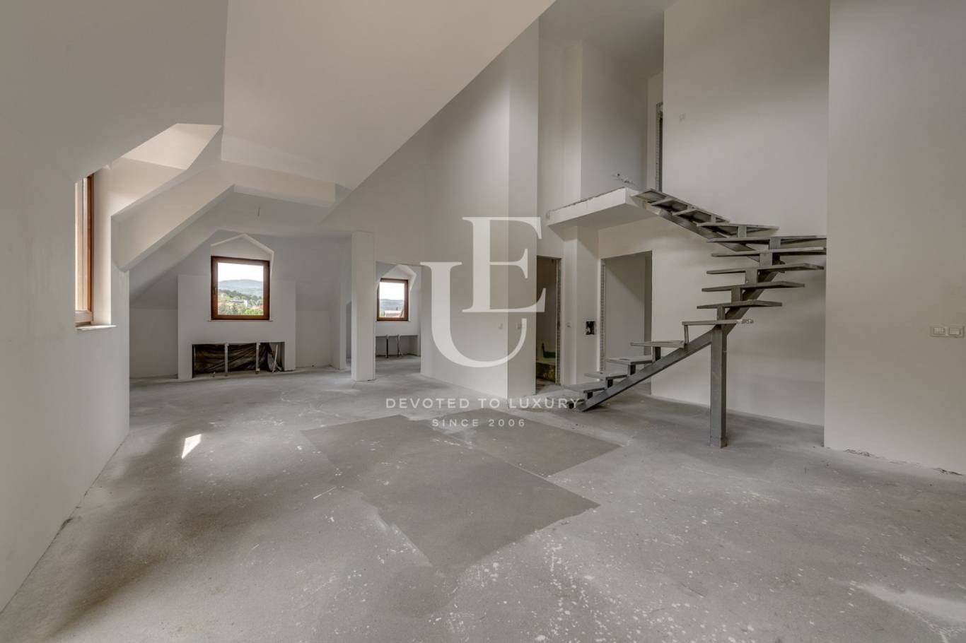 Продава МНОГОСТАЕН, гр. София, Бояна, снимка 2 - Апартаменти - 46991311