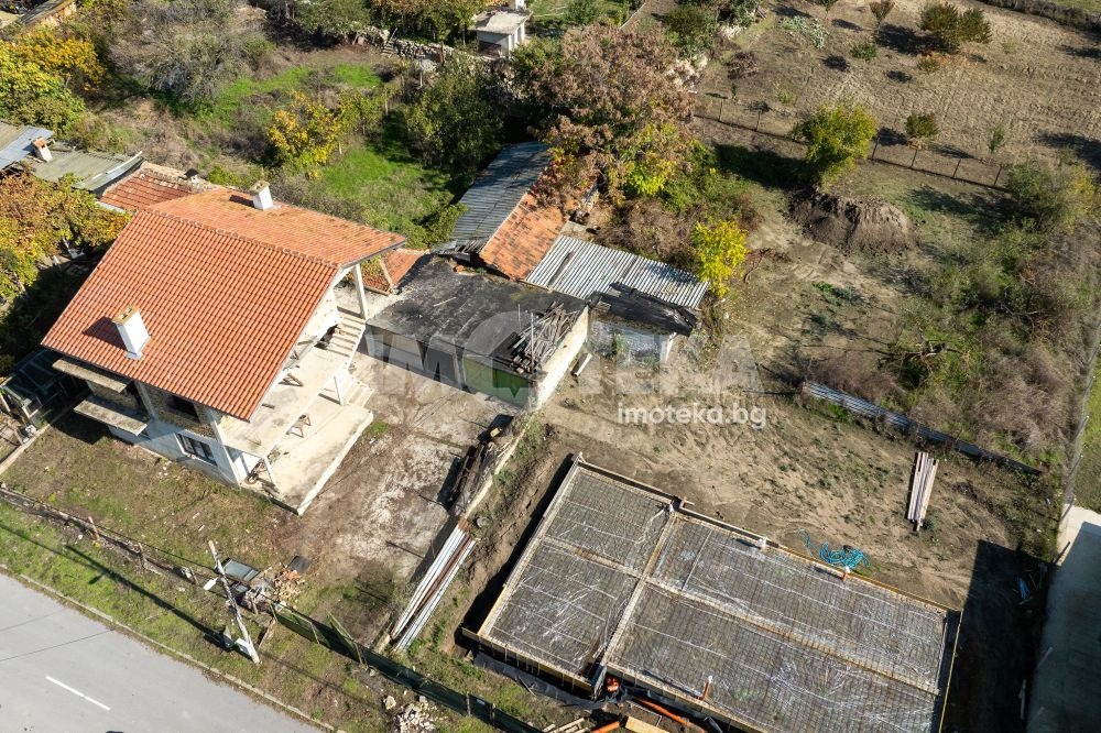 Продава КЪЩА, гр. Девня, област Варна, снимка 3 - Къщи - 52279263