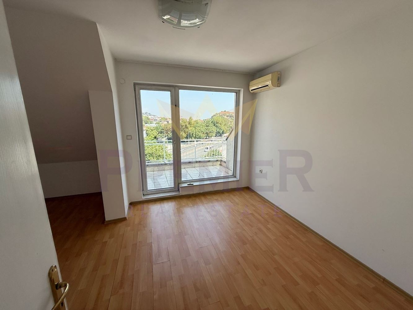 ������� ������� | Imot.bg � ����������� 12
