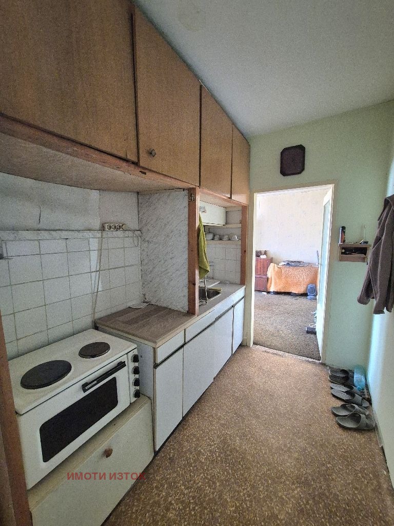 De vânzare  Studio Pernic , Iztoc , 47 mp | 94326688 - imagine [3]