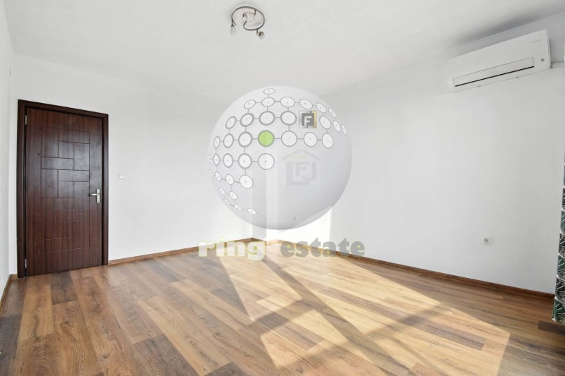 Продава  2-стаен град Пловдив , Христо Смирненски , 77 кв.м | 52540175 - изображение [12]