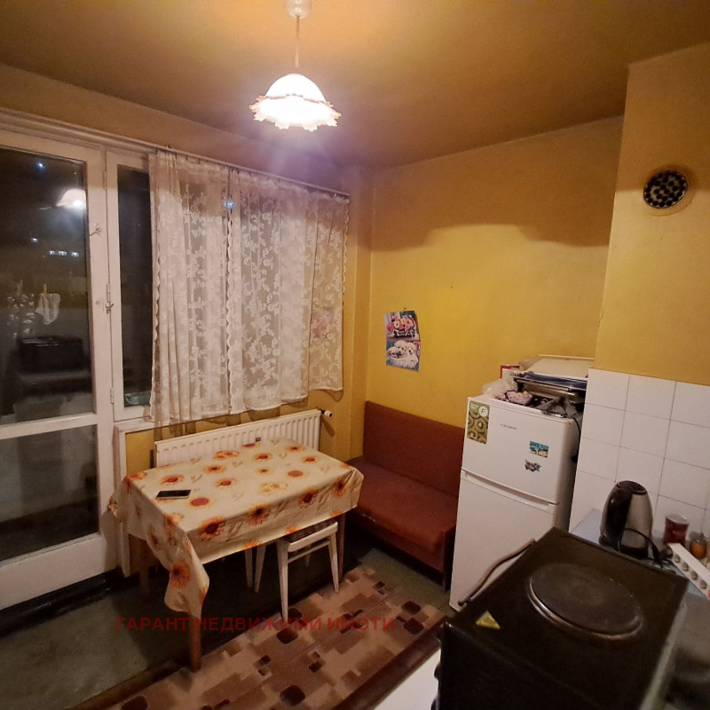 Продава  3-стаен град Габрово , Център , 94 кв.м | 92309934 - изображение [4]