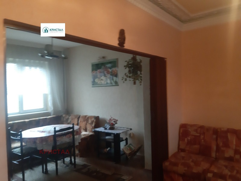 For Sale  3 bedroom Plovdiv , Yuzhen , 96 sq.m | 29013680 - image [3]