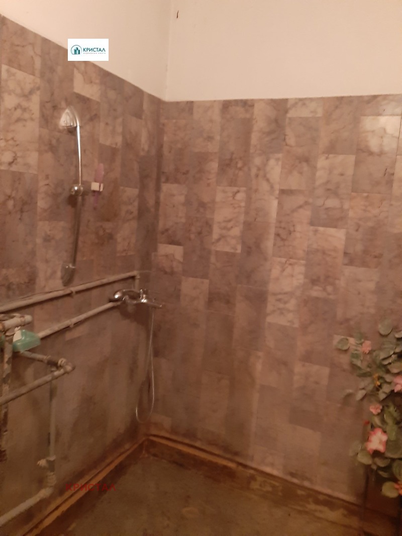 De vânzare  3 dormitoare Plovdiv , Iujen , 96 mp | 29013680 - imagine [8]