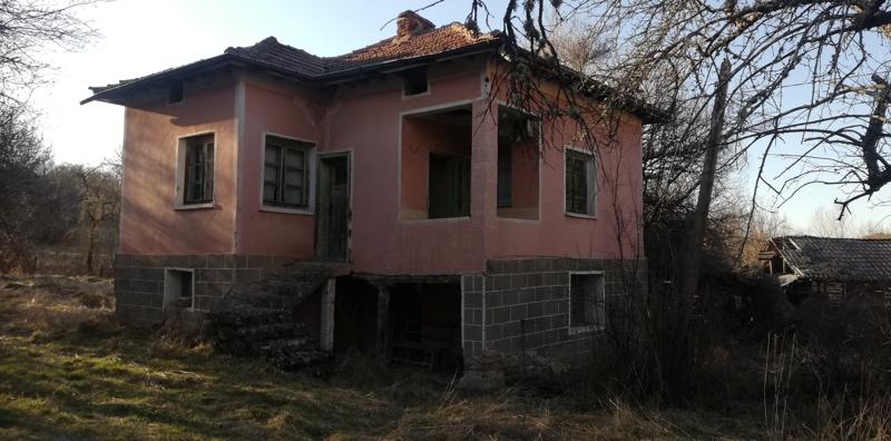 Продава  Къща област Перник , с. Блатешница , 100 кв.м | 88046302