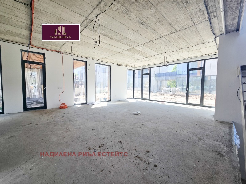Til salgs  Hus Sofia , Pansjarevo , 485 kvm | 74619141 - bilde [2]