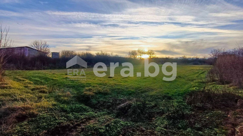 Продава ПАРЦЕЛ, с. Дряновец, област Разград