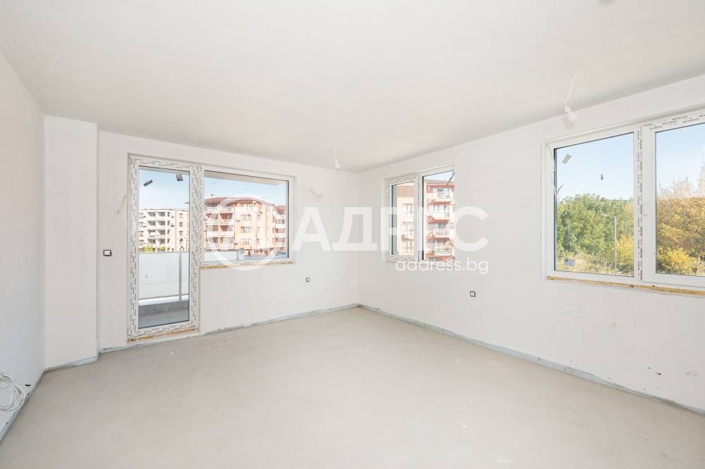 Продава 2-СТАЕН, гр. Пловдив, Остромила
