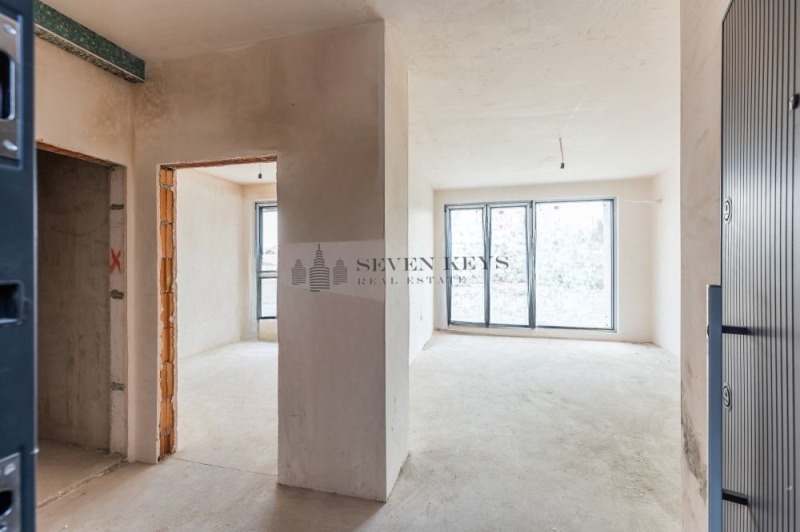 Продава 2-СТАЕН в град Варна, Бриз - 70 кв.м / 160 000 € » 312 932.80 лв., СЕДЕМ КЛЮЧА НЕДВИЖИМИ ИМОТИ