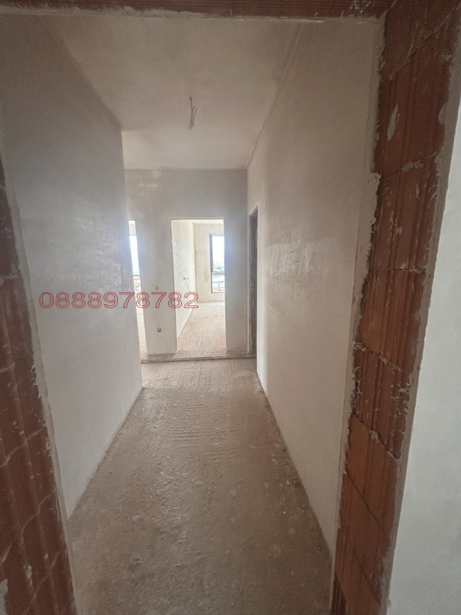 Продава 3-СТАЕН, гр. Благоевград, Освобождение, снимка 3 - Апартаменти - 52573434