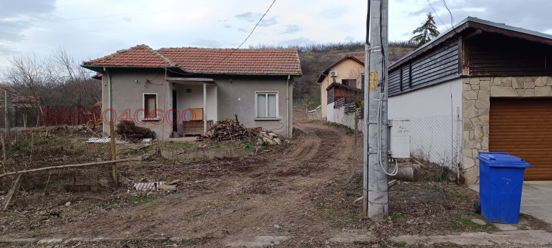 Продава КЪЩА, с. Къртожабене, област Плевен, снимка 11 - Къщи - 52782108