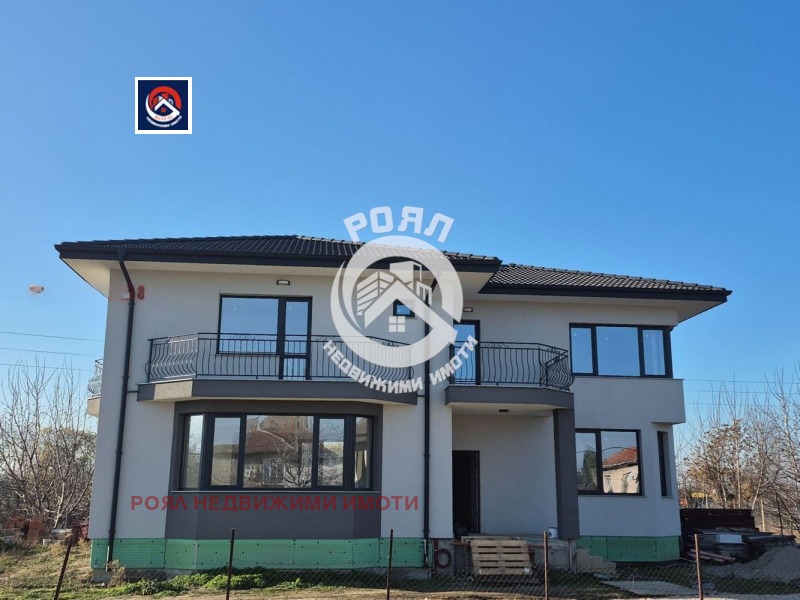 Продава КЪЩА, с. Златитрап, област Пловдив