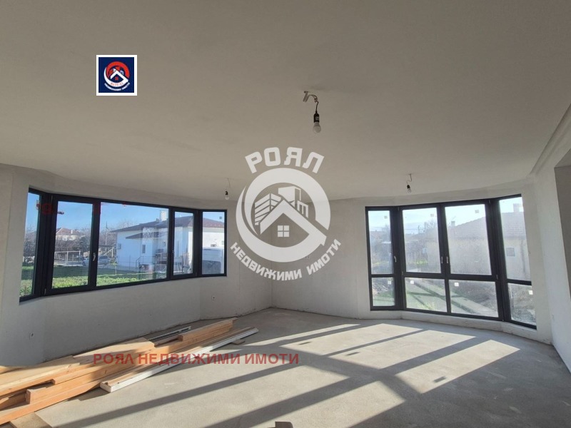 Продава КЪЩА, с. Златитрап, област Пловдив, снимка 12 - Къщи - 53170209