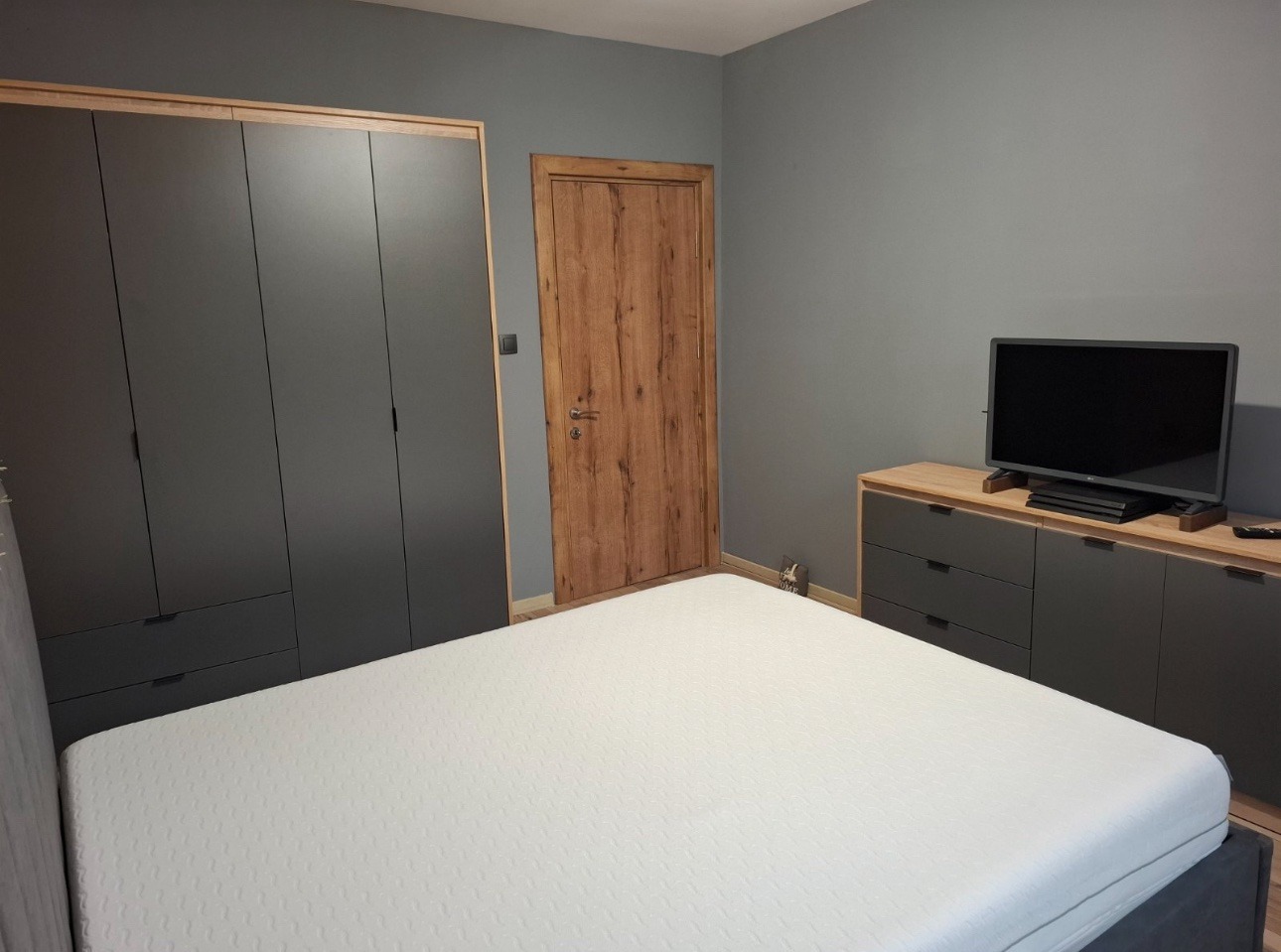 Продава КЪЩА, с. Пчелище, област Велико Търново, снимка 11 - Къщи - 53129043