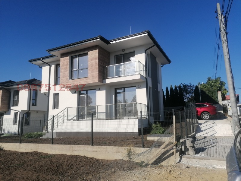 Продава КЪЩА в град Варна, м-т Горна Трака - 138 кв.м / 298 000 € » 582 837.34 лв.