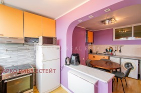 ����� ������� 3-�����,���� �����, ������� 3>