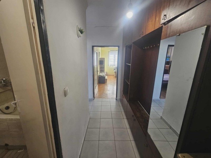 Продава 2-СТАЕН, гр. Кърджали, Възрожденци, снимка 10 - Апартаменти - 52533059