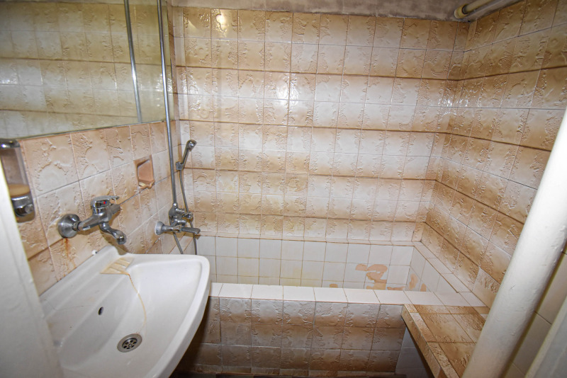 Продава 2-СТАЕН, гр. София, Надежда 4, снимка 4 - Апартаменти - 52736688