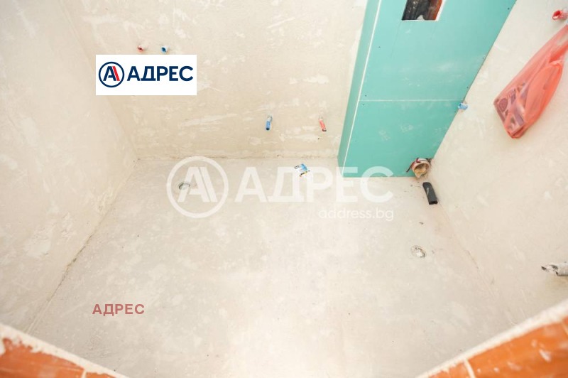 In vendita  2 camere da letto Varna , Kajsieva gradina , 115 mq | 20605631 - Immagine [14]