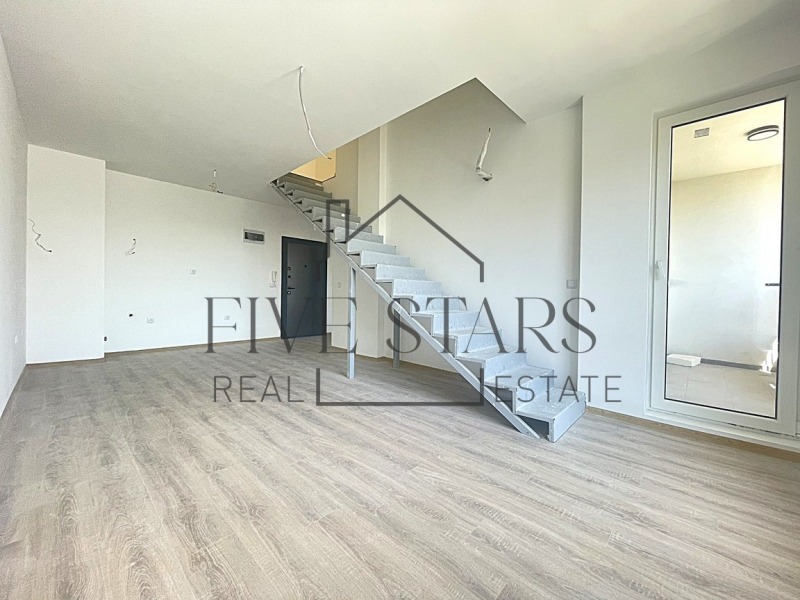Продава  4-стаен град Варна , Победа , 114 кв.м | 82044222