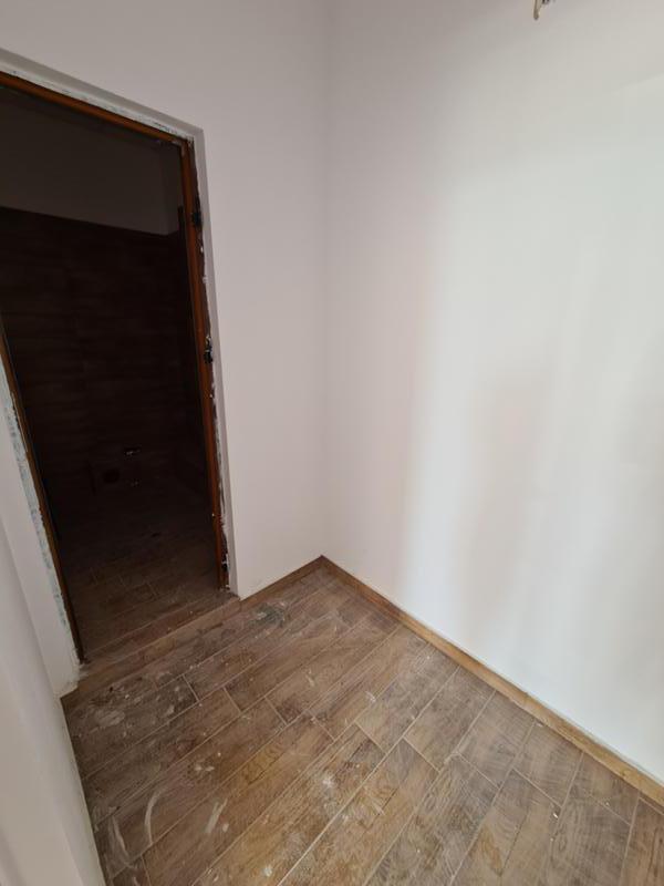 Продава МАГАЗИН, гр. Пловдив, Тракия, снимка 4 - Магазини - 54034471