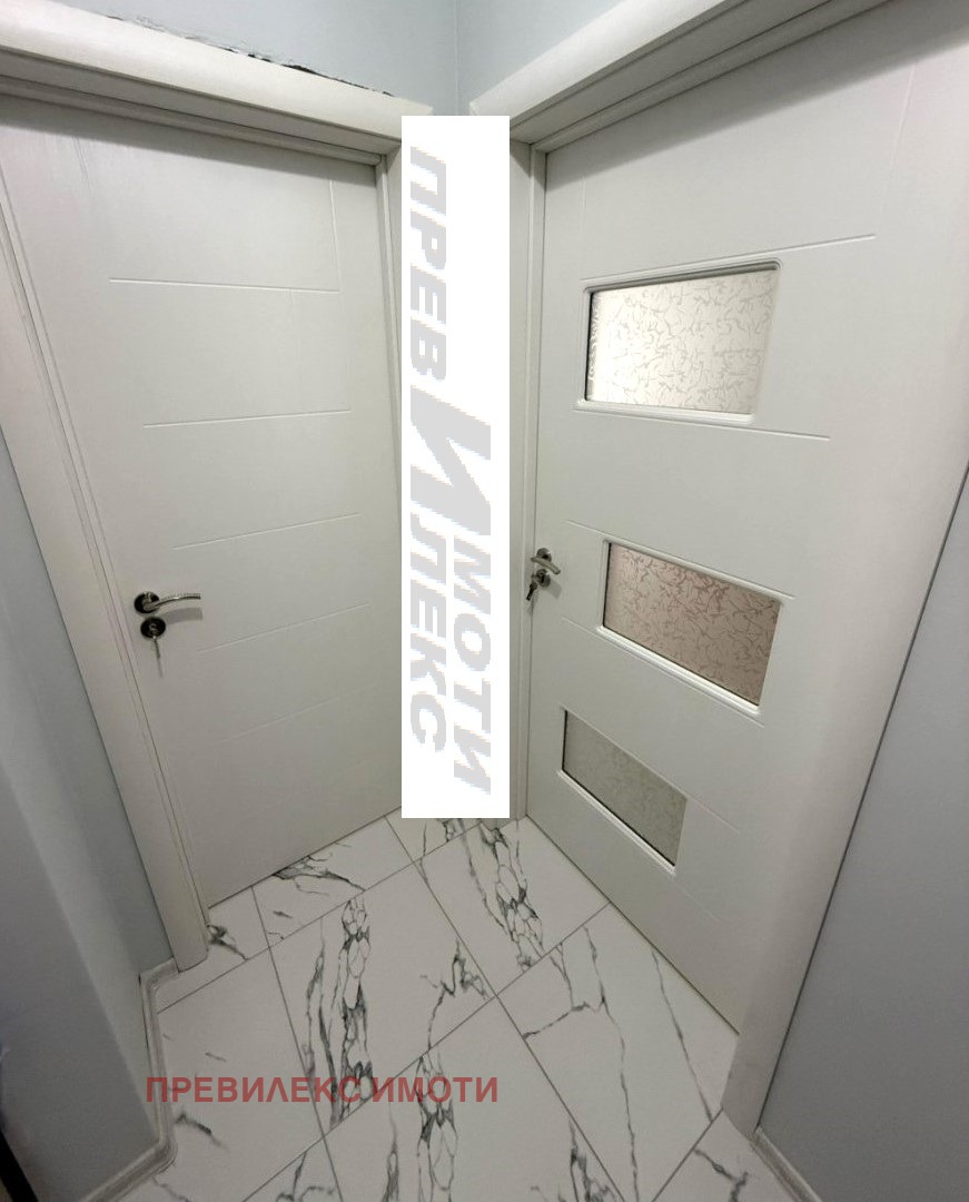 Продава 2-СТАЕН, гр. Пловдив, Остромила, снимка 3 - Апартаменти - 53741319