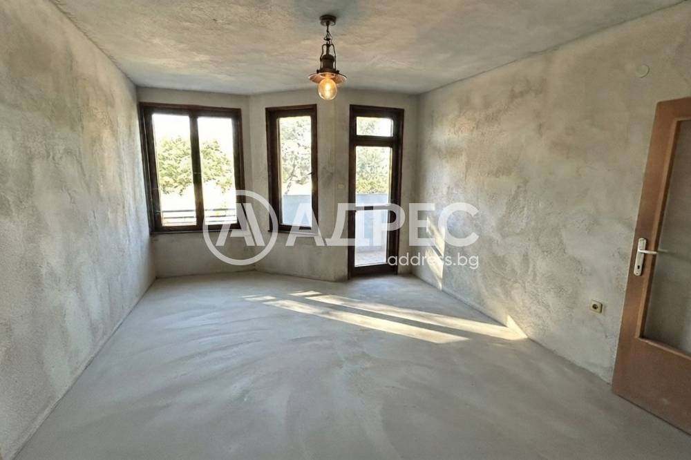 Продава 2-СТАЕН, гр. Бургас, Зорница, снимка 2 - Апартаменти - 55542775