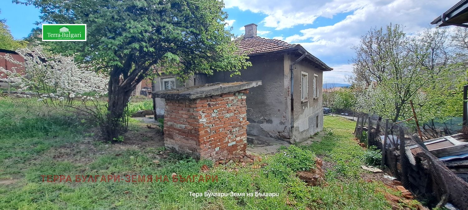 Продава КЪЩА, гр. Радомир, област Перник, снимка 2 - Къщи - 54348160