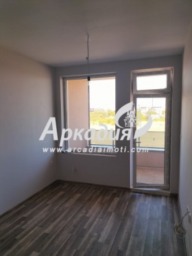 Продажба на тристайни апартаменти в град Пловдив — страница 17 - изображение 18 