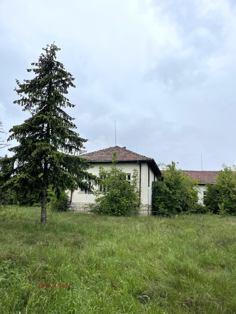 Продава  Къща, област Видин, с. Водна •  112 800 EUR • ID 69076063 — holmes.bg - [1] 