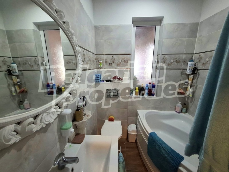 Продава КЪЩА, с. Обнова, област Плевен, снимка 3 - Къщи - 53148665